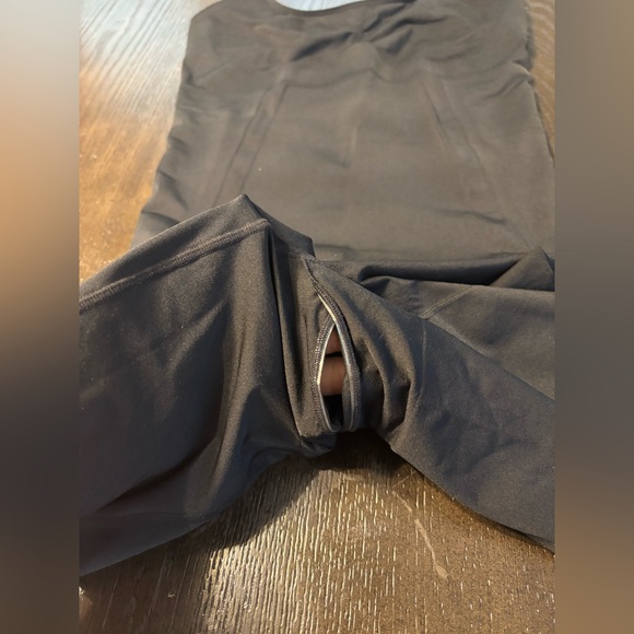 Spanx 'Thinstincts' Open Bust Mid Thigh Bodysuit in Black, sizeXL - Picture 3 of 7